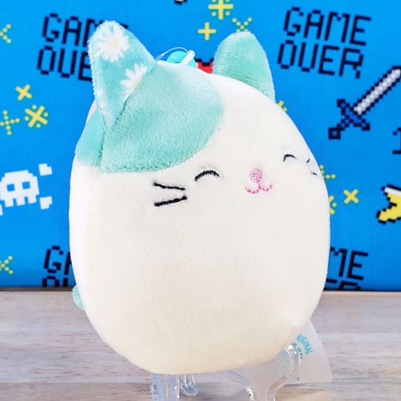 Squishmallow Kesla the Cat 3.5" Clip UltraSoft Stuffed Holiday Plush Toy NWT - Picture 2 of 12